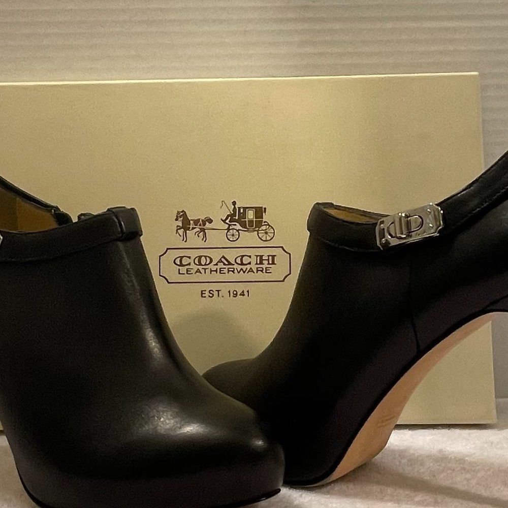 Coach Black Leather Delilah Booties size 10 - Picture 10 of 14